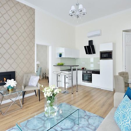 Julia Superior Apartment In The City Center. Будапеща Екстериор снимка