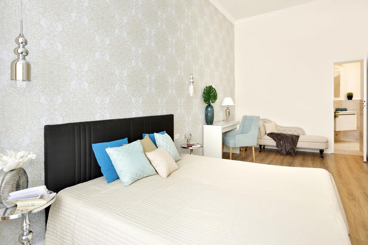 Julia Superior Apartment In The City Center. Будапеща Екстериор снимка