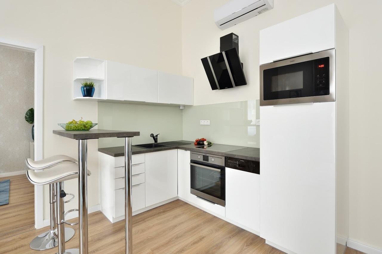 Julia Superior Apartment In The City Center. Будапеща Екстериор снимка