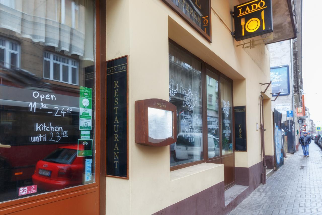 Julia Superior Apartment In The City Center. Будапеща Екстериор снимка