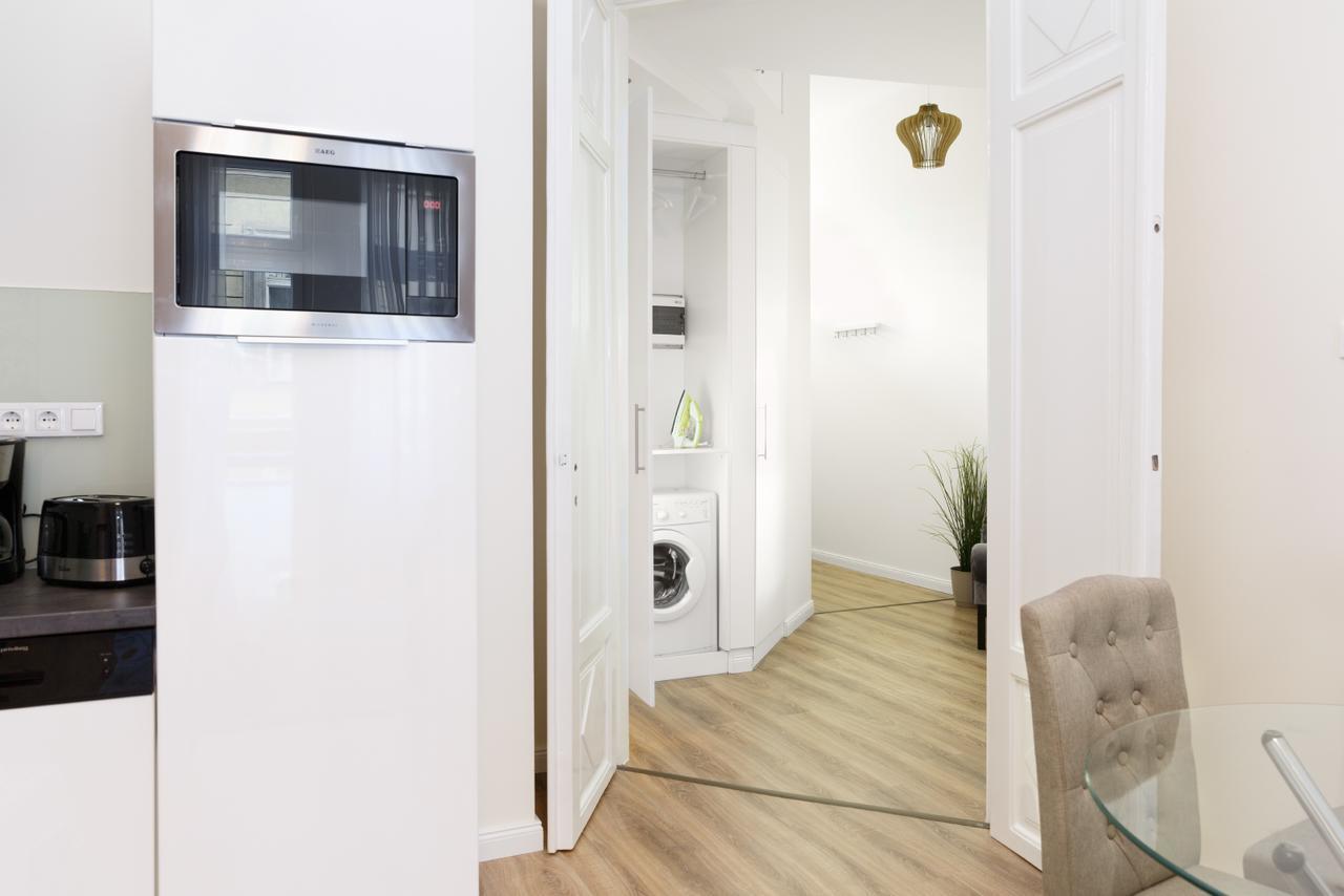 Julia Superior Apartment In The City Center. Будапеща Екстериор снимка